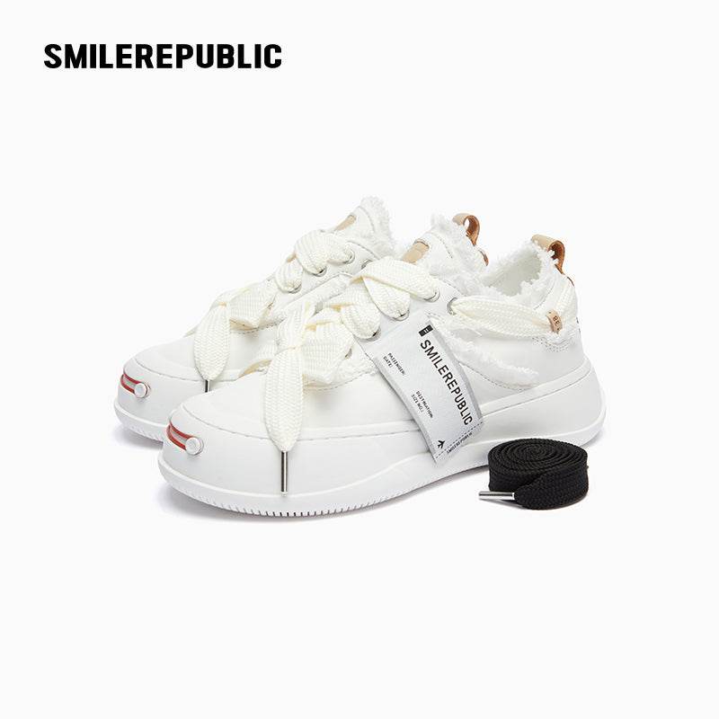 Milky White Low Top SB Sneaker - SMILEREPUBLIC