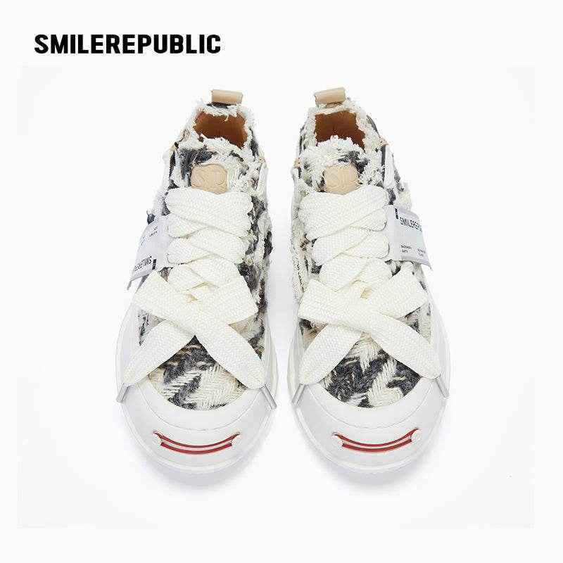 Black White Chevron SB Sneaker
