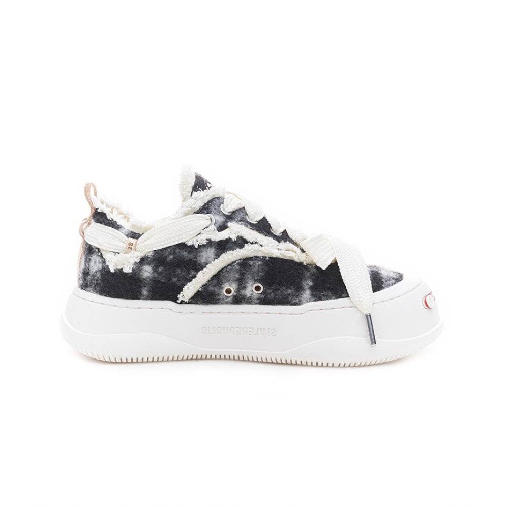 Black Woolen Low Top SB Sneaker - SMILEREPUBLIC
