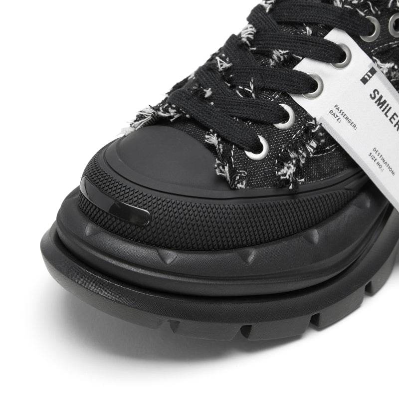 【NEW】2.0 Classic Black Low Top Sneaker - SMILEREPUBLIC