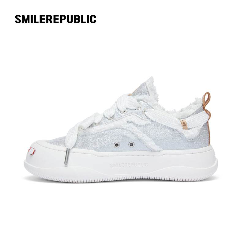 【NEW】Glitter Silver Fine Lins Low Top Sneaker - SMILEREPUBLIC