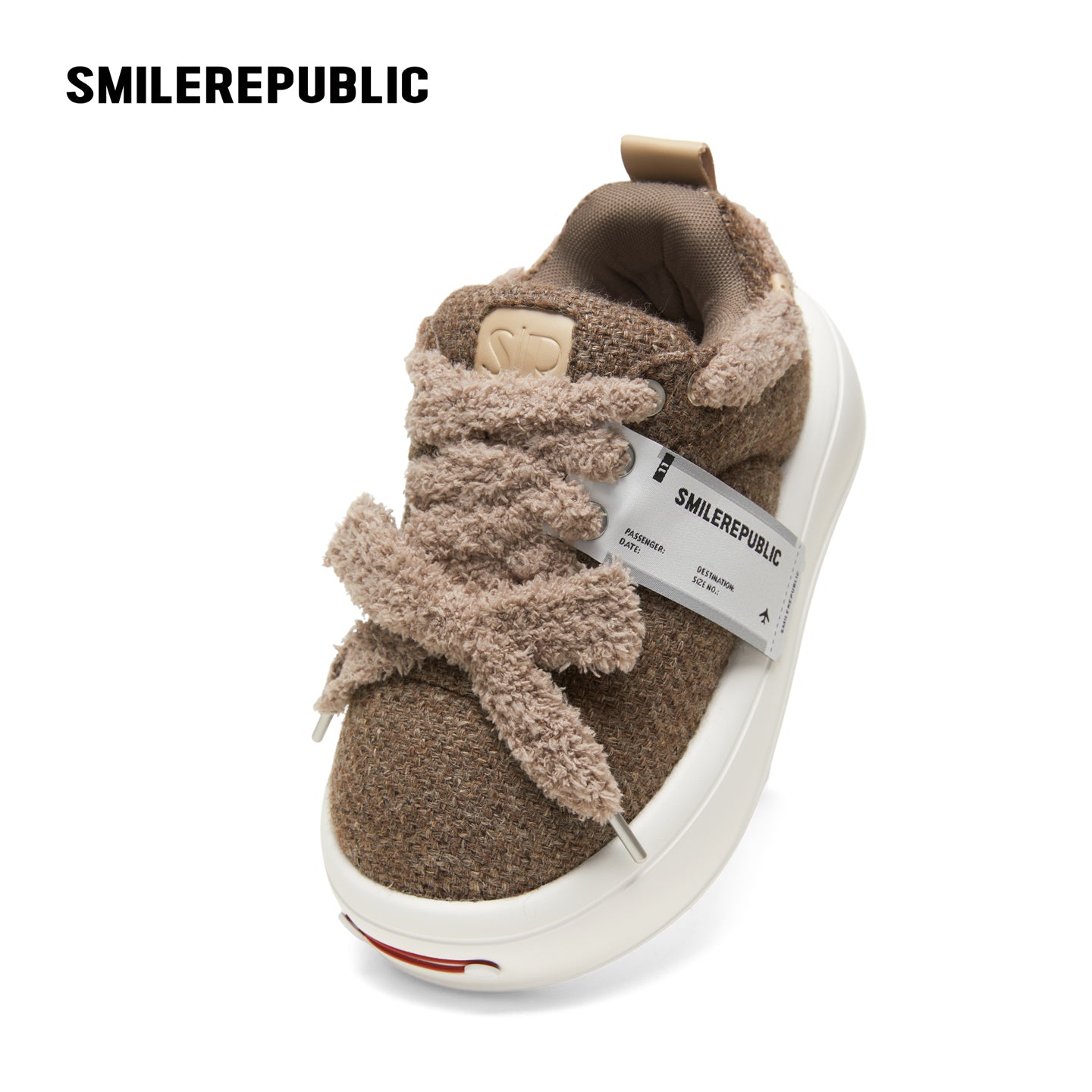 Teddy-Colored Bread Shoes