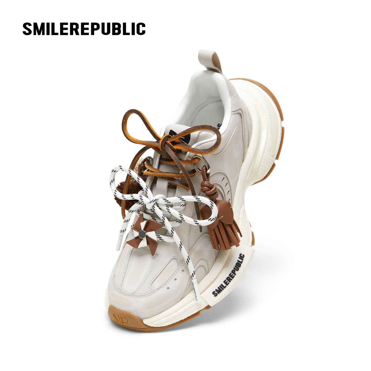 XXXS Volcanic Ash Distressed Leather Low-Top Pinecone Old Shoes