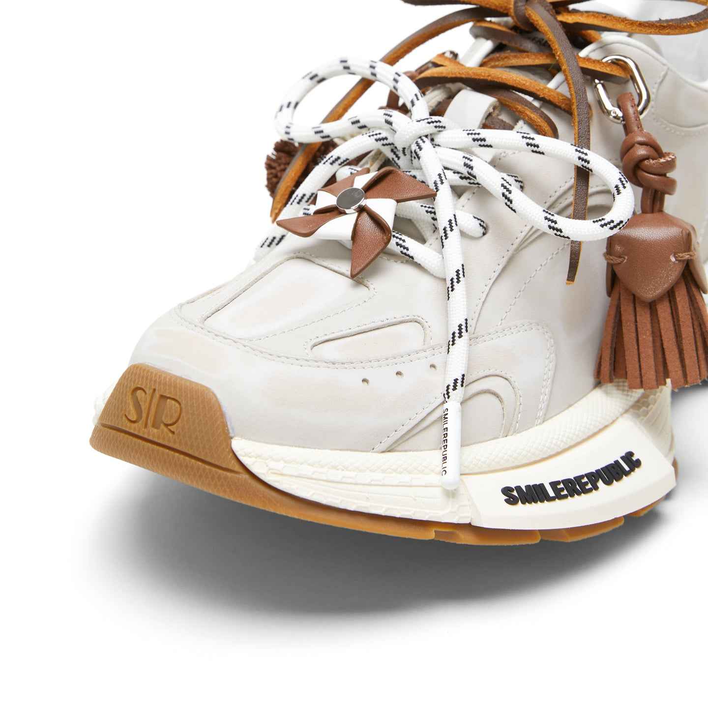 XXXS Volcanic Ash Distressed Leather Low-Top Pinecone Old Shoes