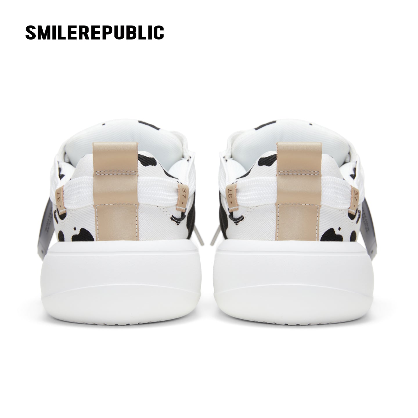 Dairy Cow Colored Twill Bread Shoes