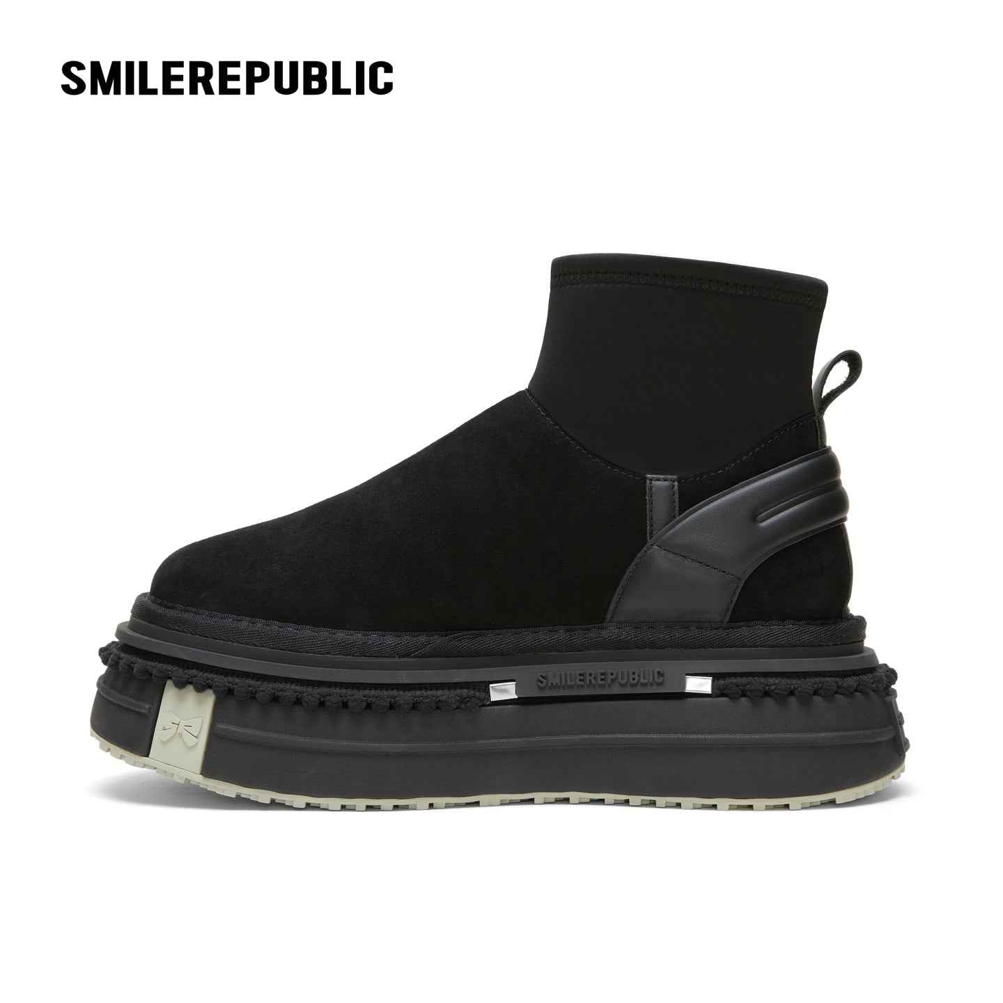 SNOW BOOTS COLLECTION