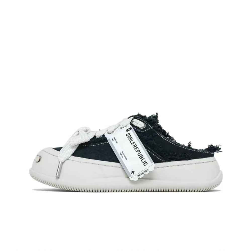 Black Coarse Canvas Slipper